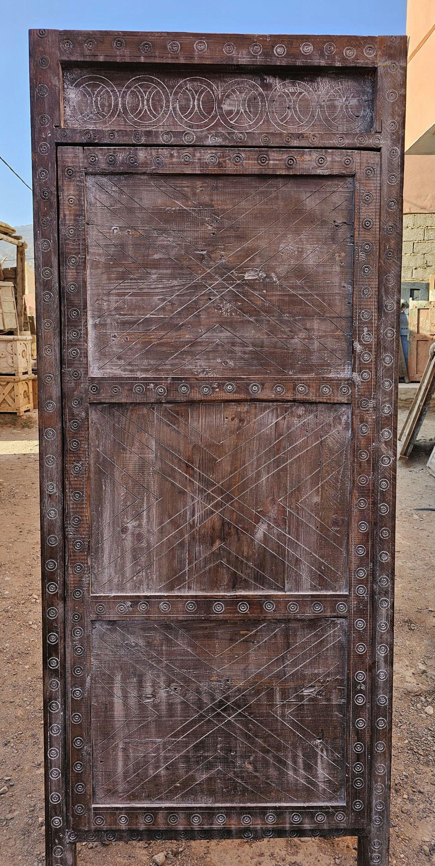 Vintage Style doors - AtlasMuseCrafts