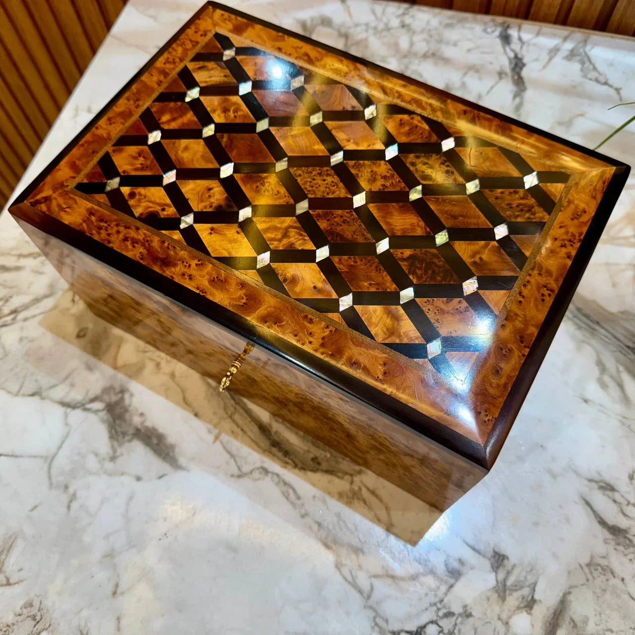 Gift Box organizer with key - AtlasMuseCrafts
