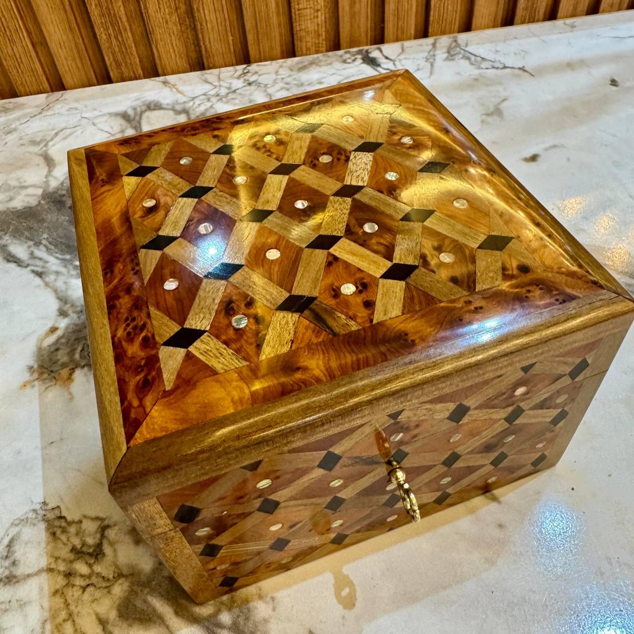 Luxury Wooden Box Organizer With Key - AtlasMuseCrafts