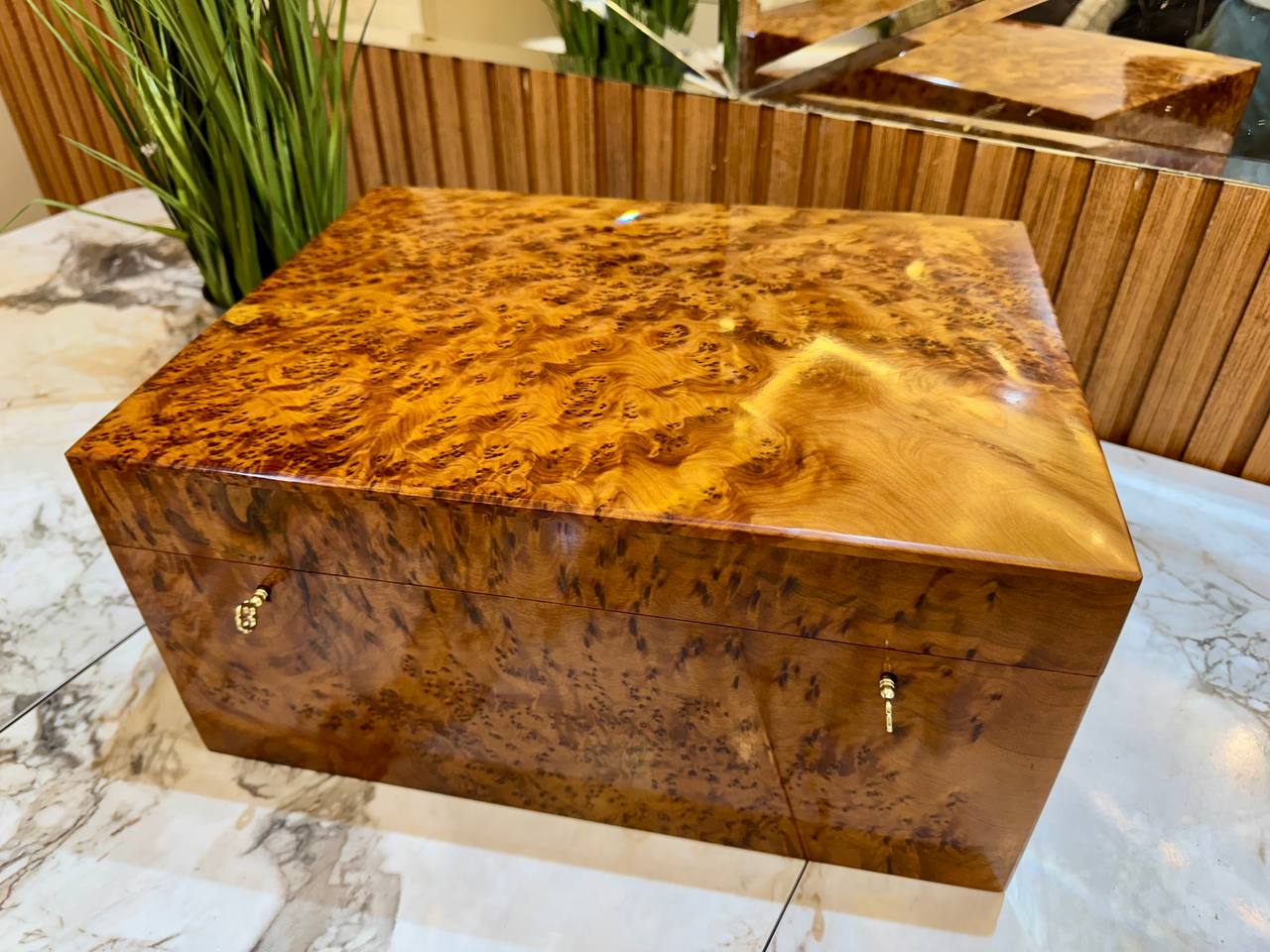 Moroccan Burl Thuya Jewelry Box – Large Lockable Organizer - AtlasMuse