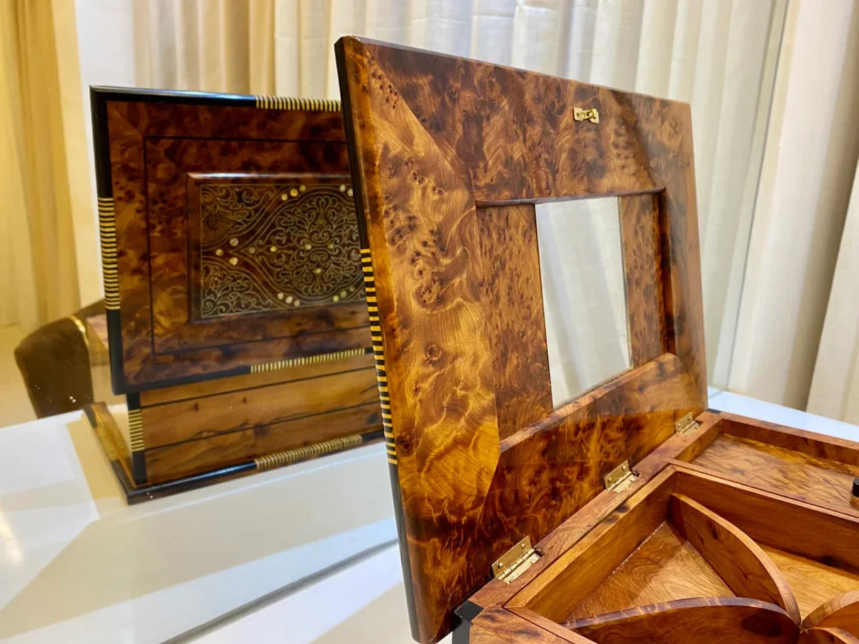 Large Jewellery Box lockable With Key - AtlasMuseCrafts