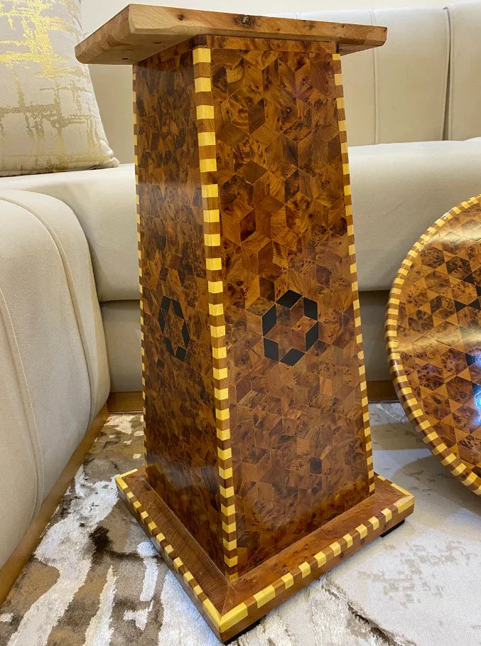 Thuya Wood Round Table