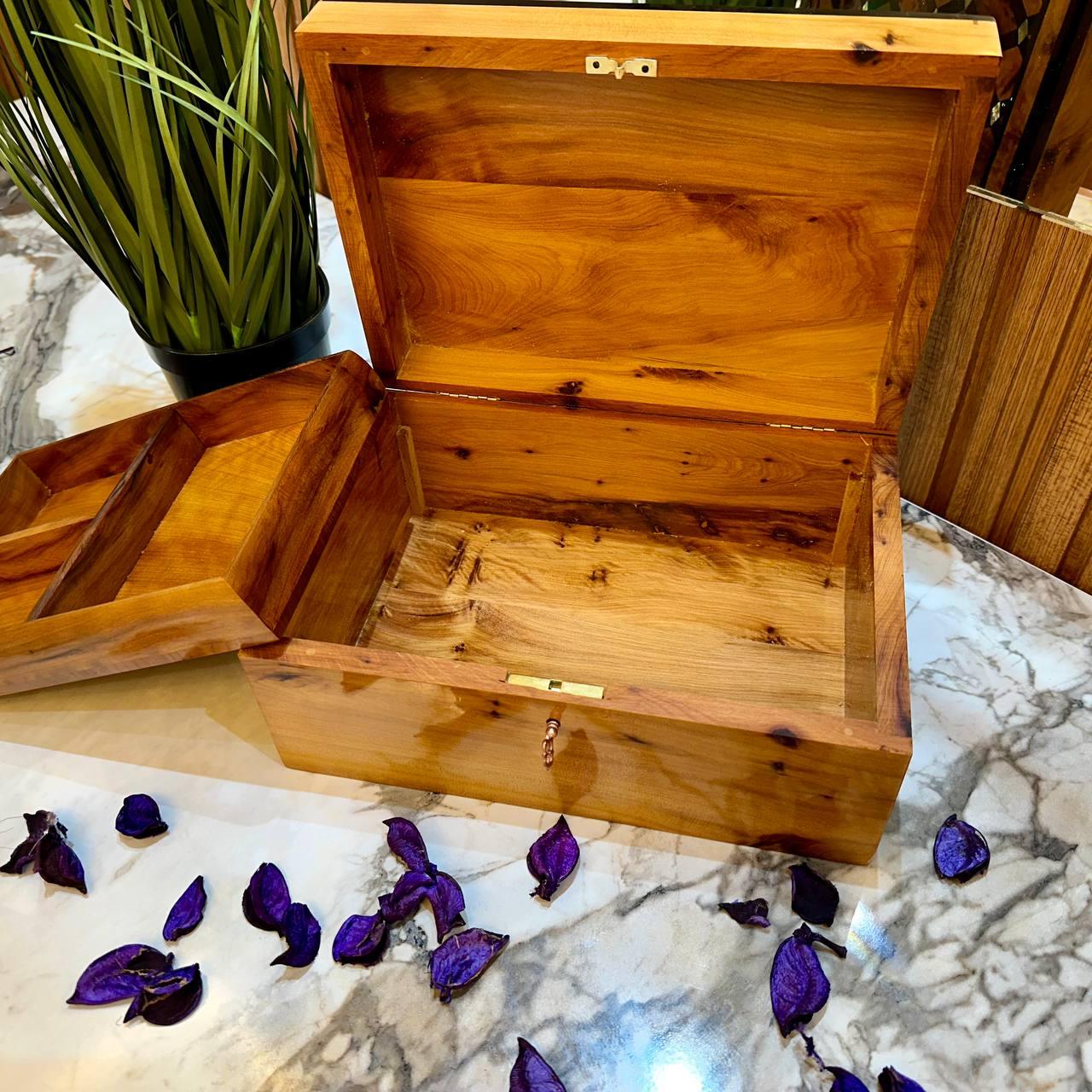 Decorative Box, thuya wooden burl Jewelry Box organizer with key - AtlasMuseCrafts