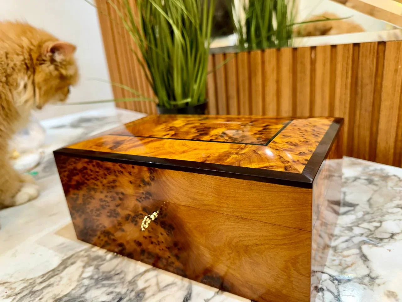 Lockable Moroccan Thuya Wood Jewelry Box - AtlasMuseCrafts