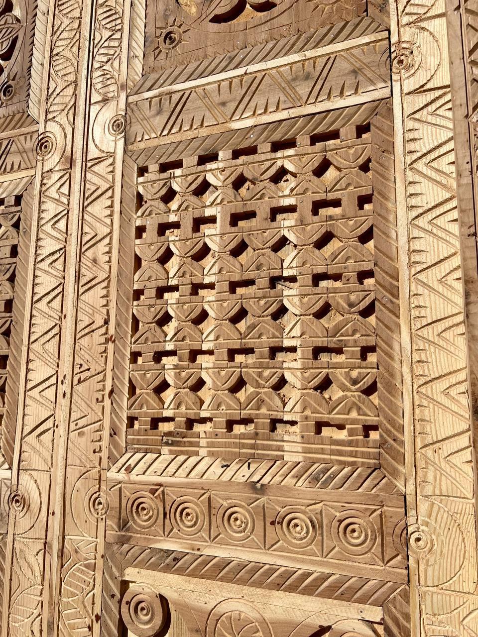 Antique Door Moroccan Double Door Carved With knocker - AtlasMuseCrafts