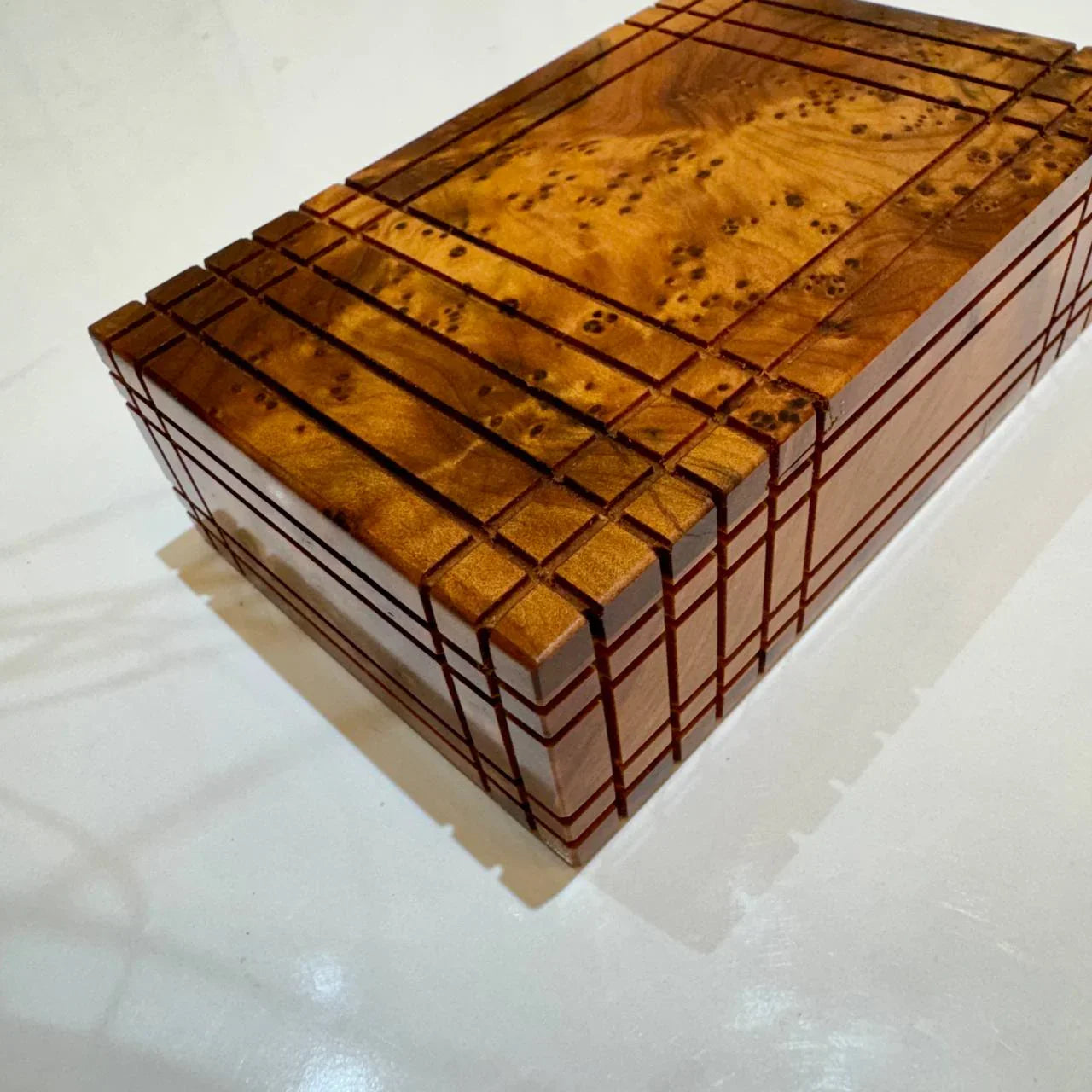 Magic Secret Box, Secret Hiden Key Hole Box - AtlasMuseCrafts