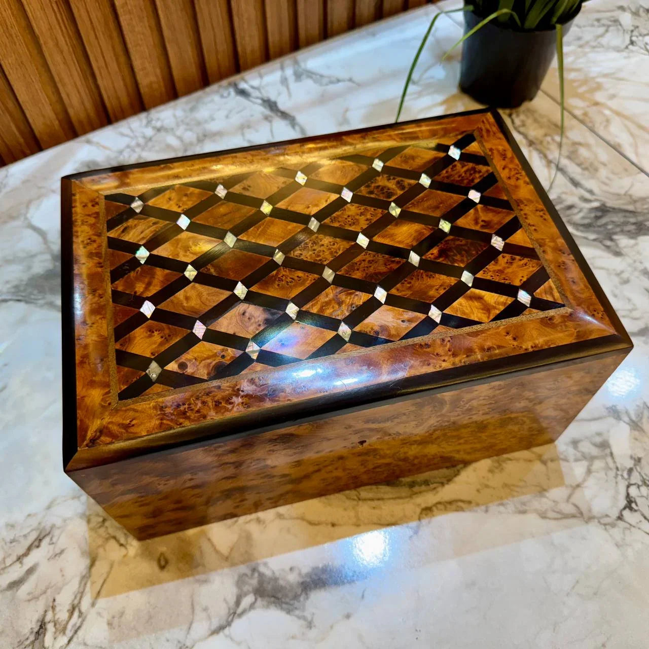 Gift Box organizer with key - AtlasMuseCrafts