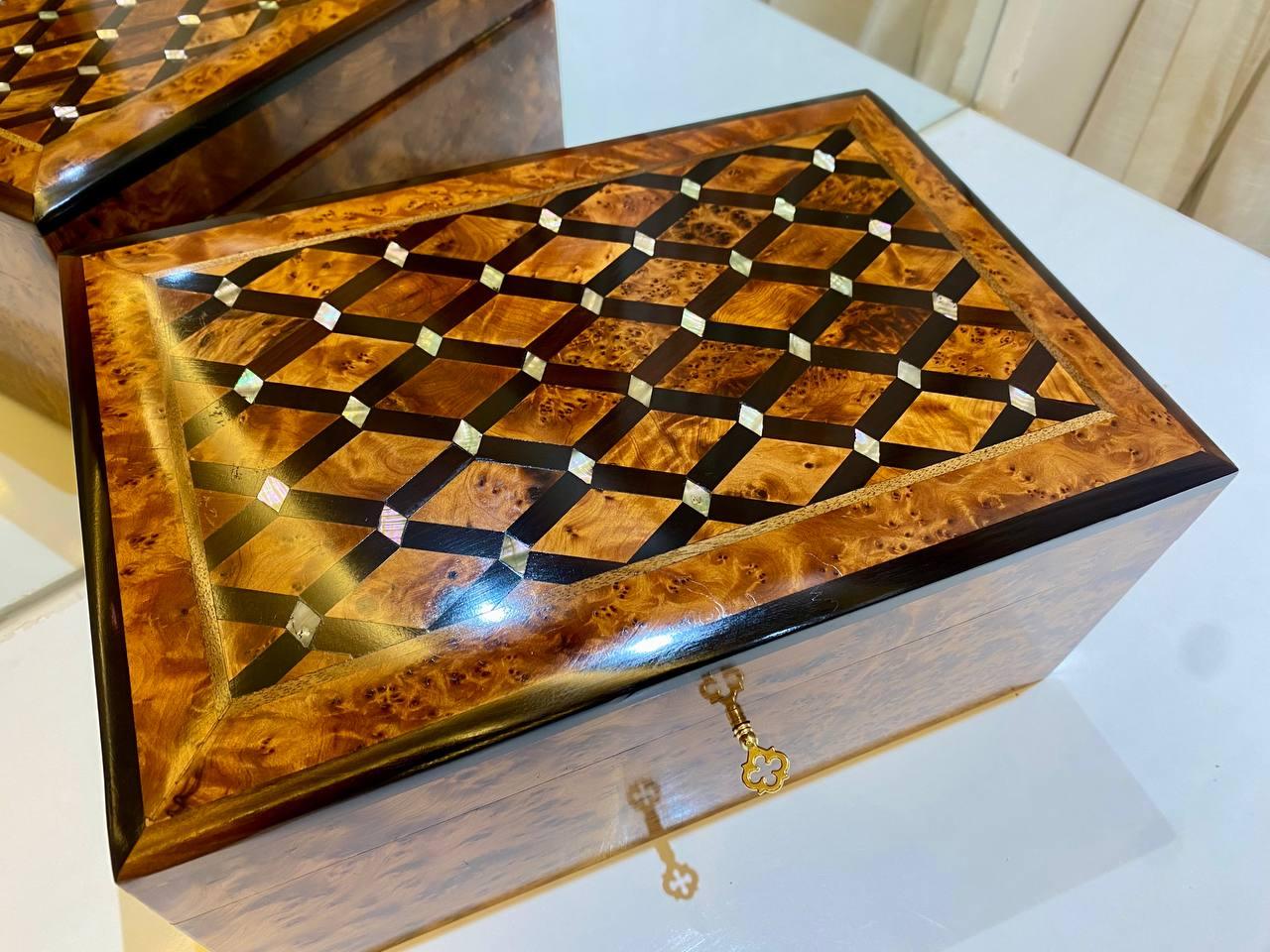 Moroccan Thuya Jewelry Box Lockable Organizer with Key Keepsake Box - AtlasMuseCrafts