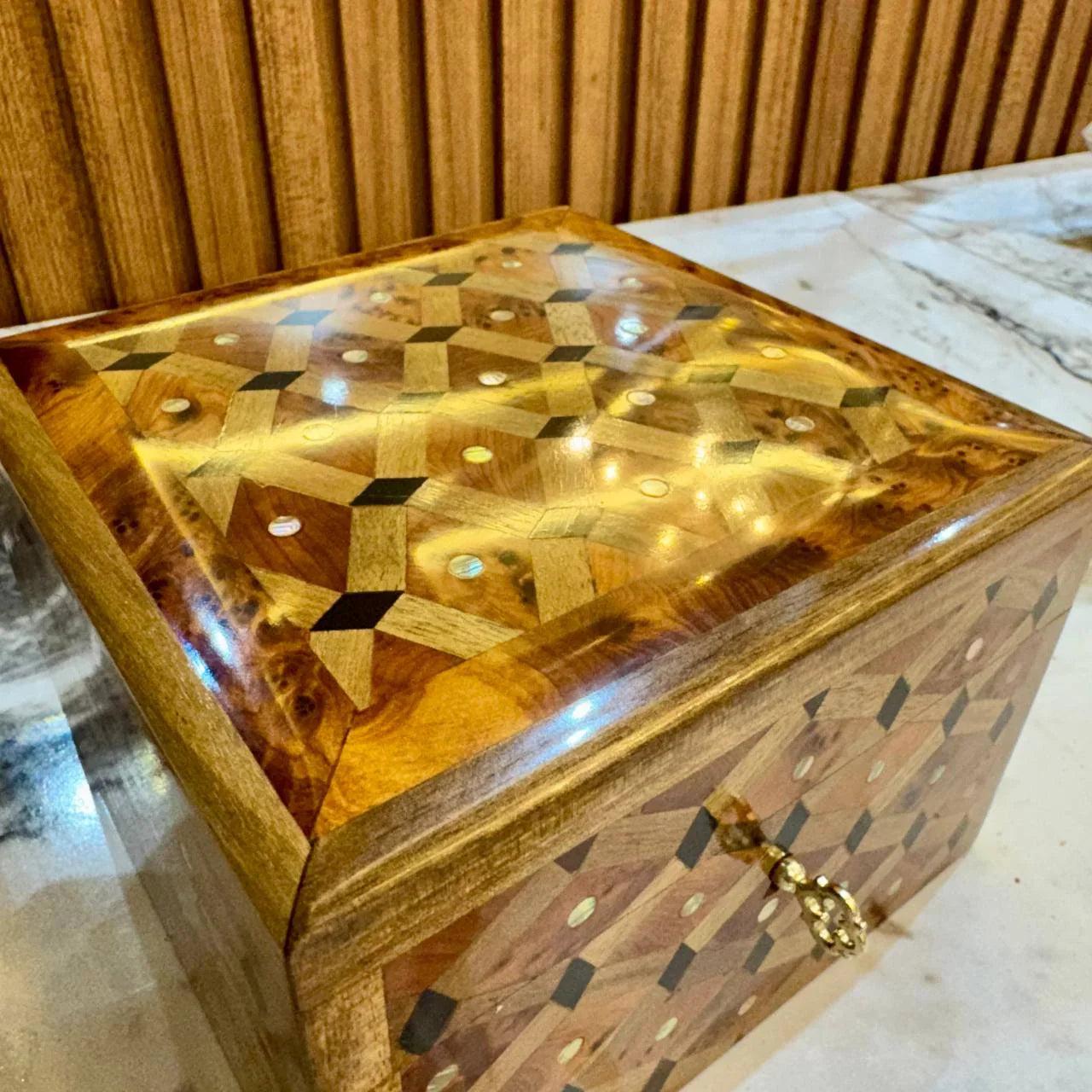 Luxury Wooden Box Organizer With Key - AtlasMuseCrafts