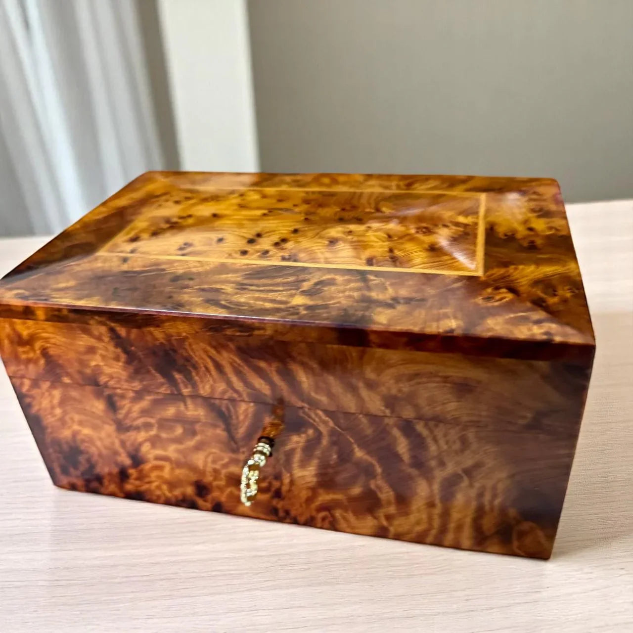 Luxury Handcrafted Burl Wooden Jewelry Box Organizer With Key - AtlasMuseCrafts
