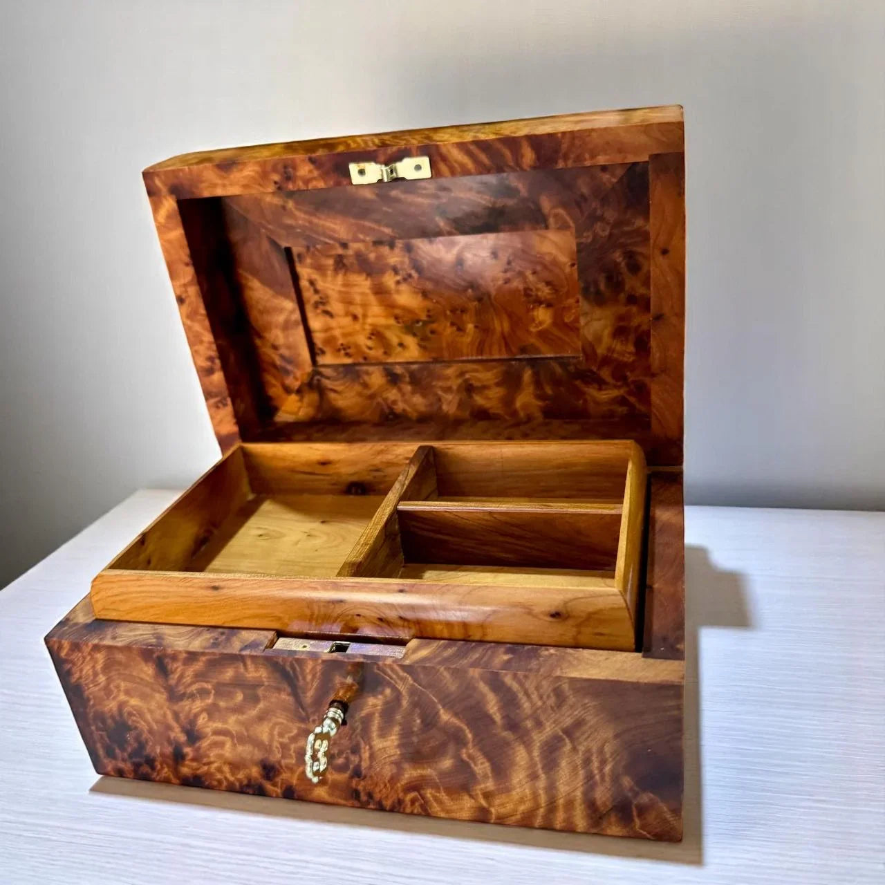 Luxury Handcrafted Burl Wooden Jewelry Box Organizer With Key - AtlasMuseCrafts