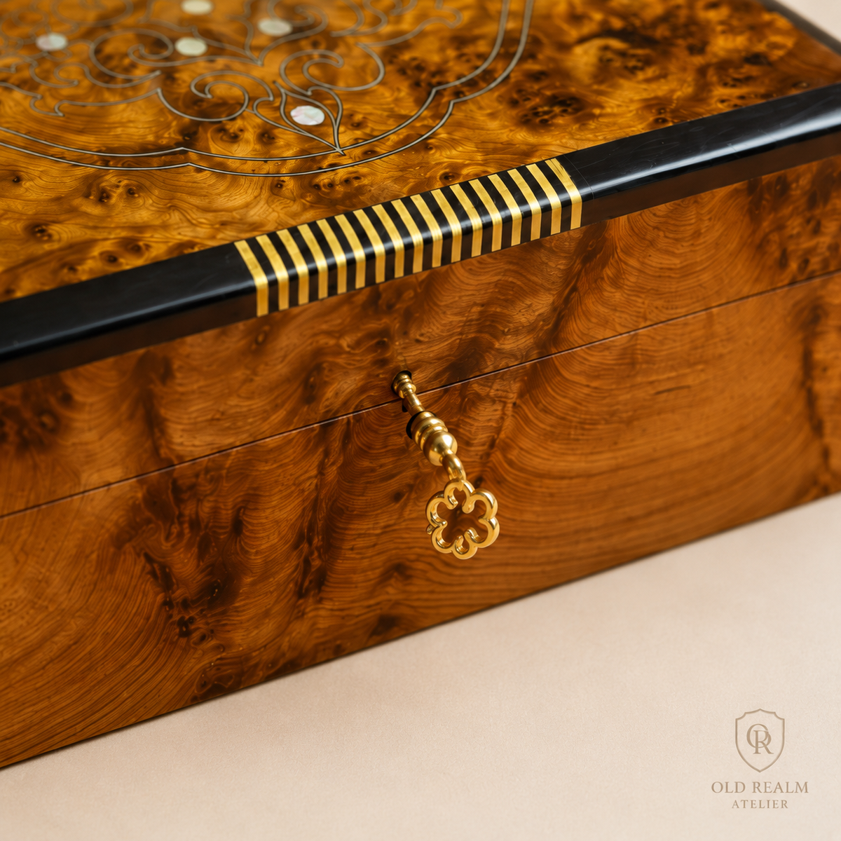 Lockable Jewelry Box – 20cm Moroccan Thuya Burl Box – additional view 5