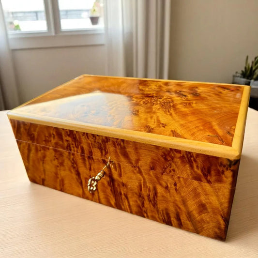 Luxury Wooden Box Organizer with Key – Keepsake Thuya Gift Box - AtlasMuseCrafts