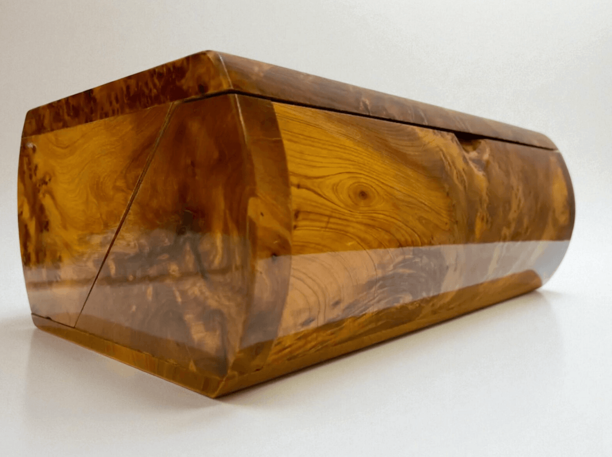 Luxury Wooden Jewelry Box – Handmade Moroccan Thuya Burl with polished amber finish and unique burl pattern.