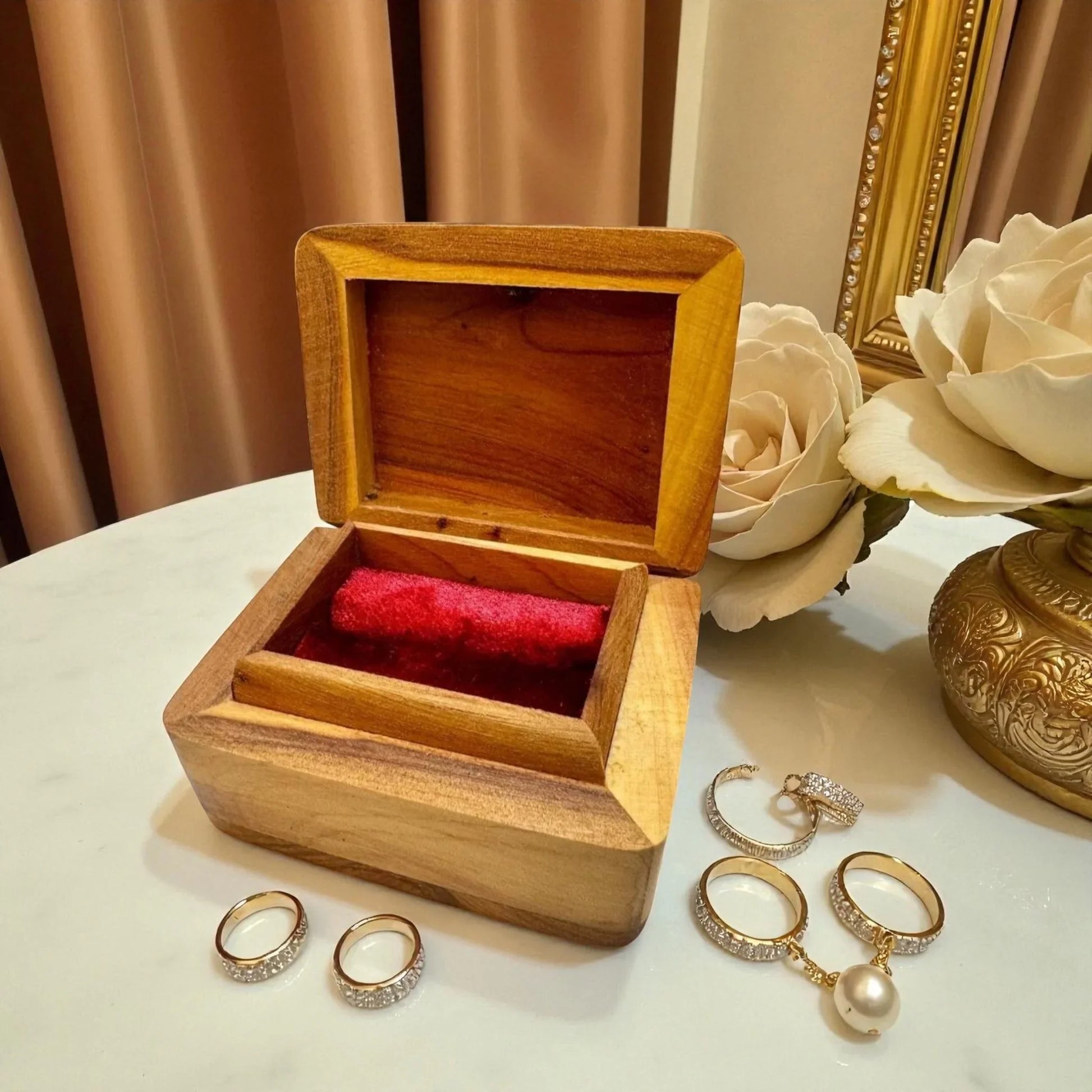 Moroccan Thuya Wood (Set of 4) made from