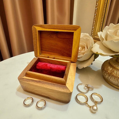 Moroccan Thuya Wood (Set of 4) made from