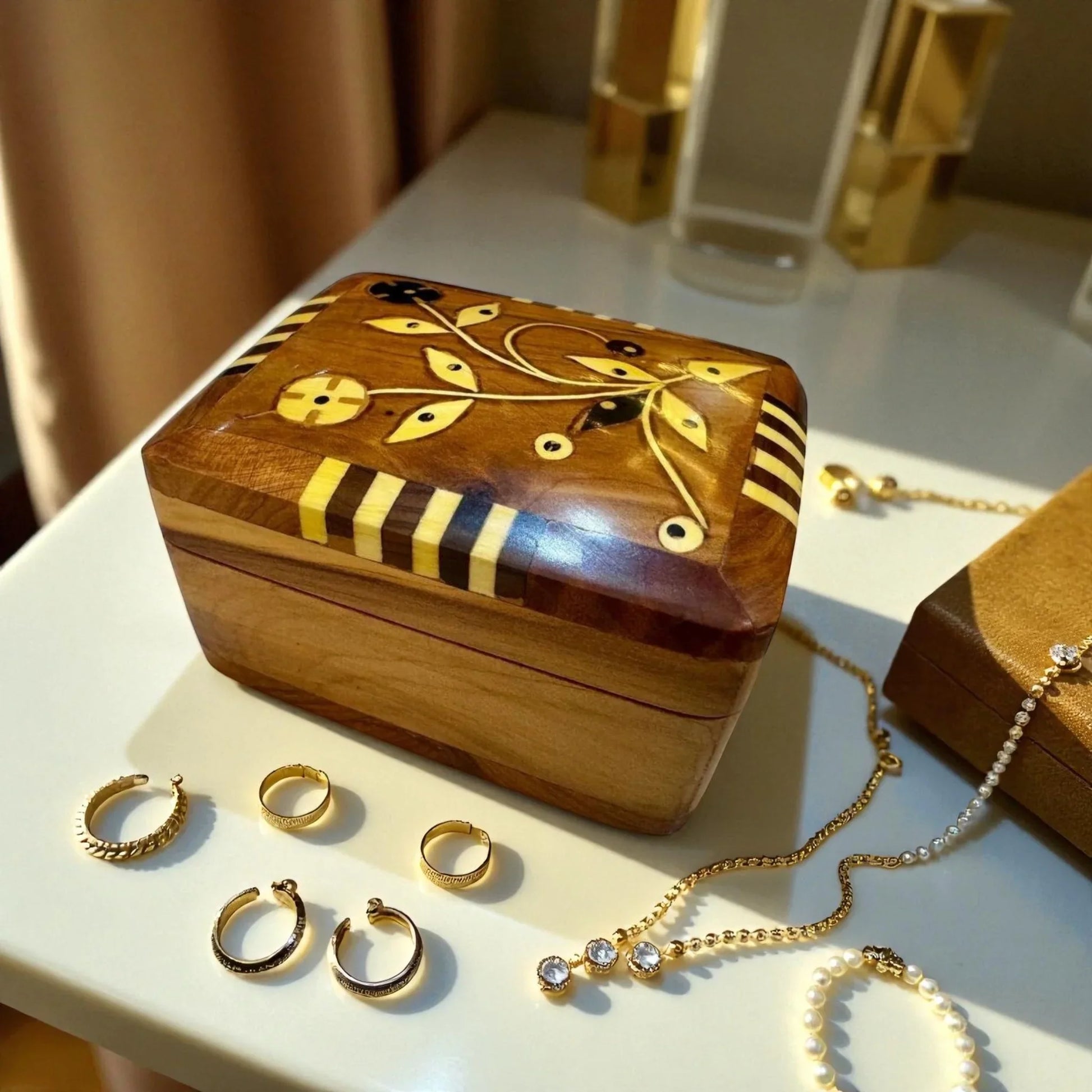 Moroccan Thuya Wood (Set of 4) made from