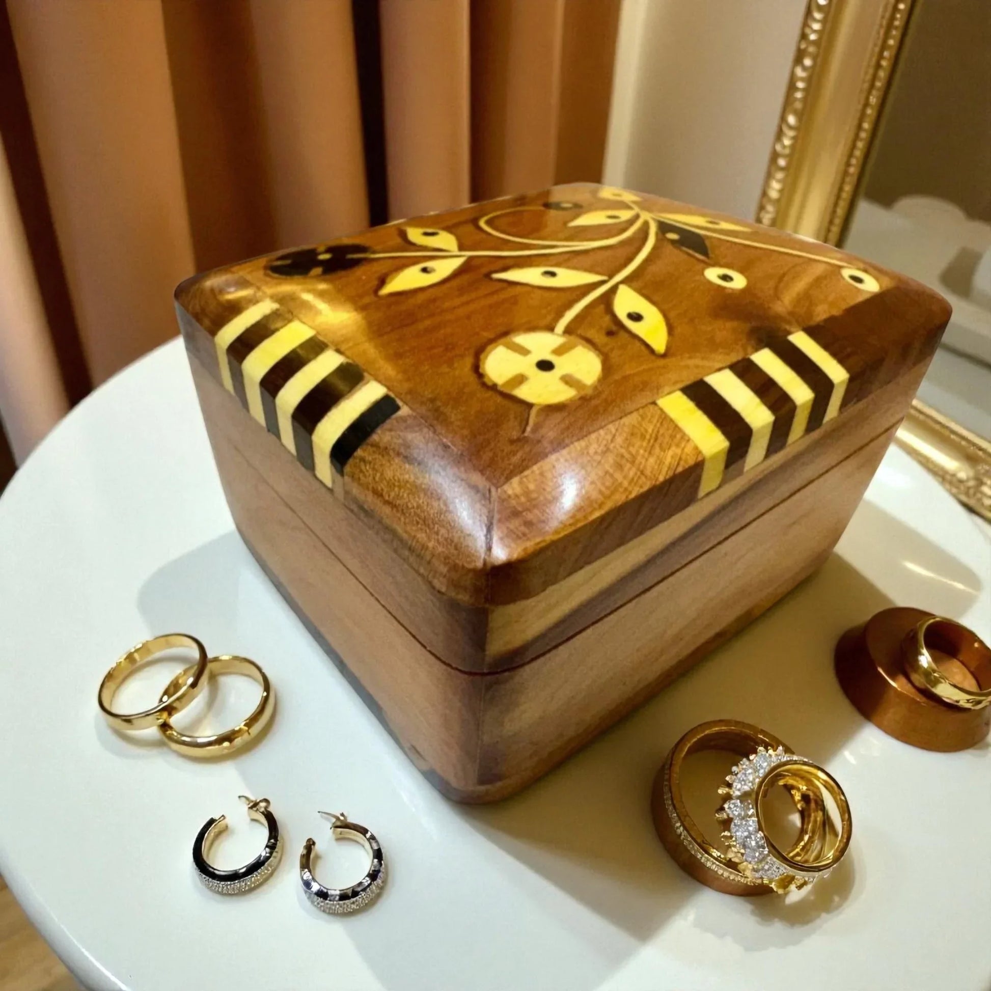 Moroccan Thuya Wood (Set of 4) made from