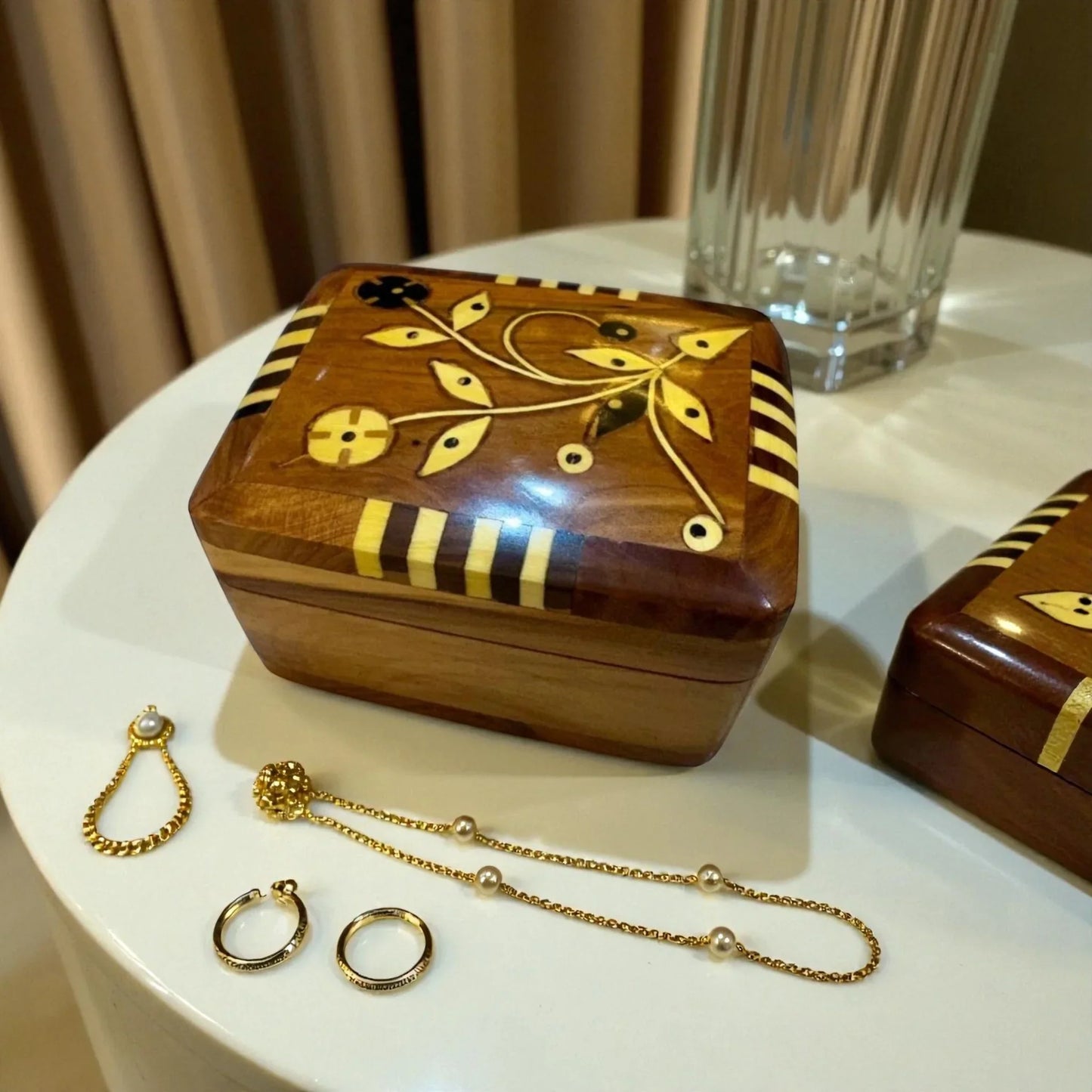 Moroccan Thuya Wood (Set of 4) made from