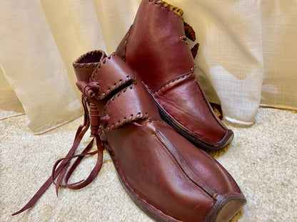 Medieval Viking Style, Genuine Leather Footwear - AtlasMuseCrafts