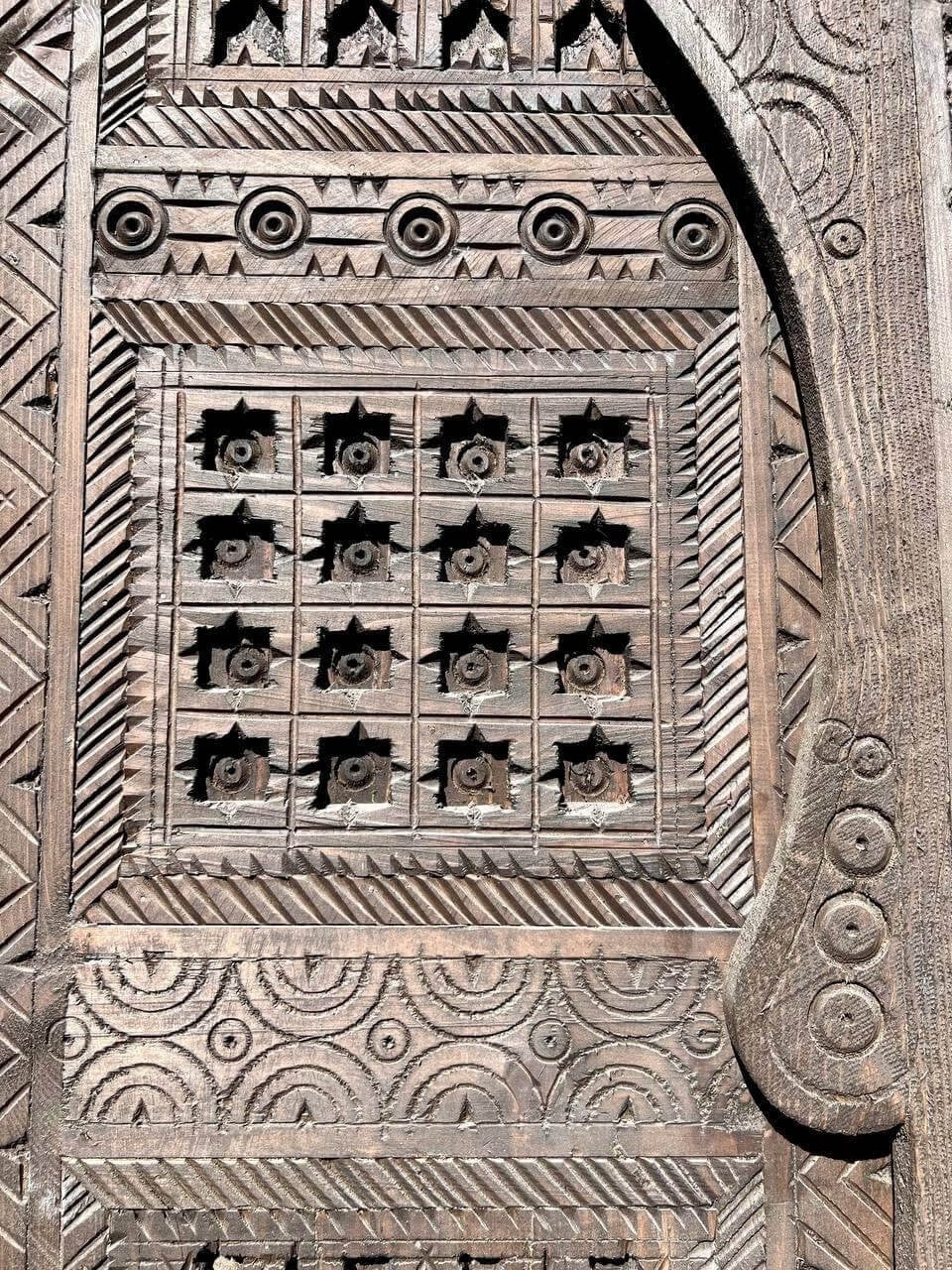 AtlasMuseCrafts vintage Moroccan double door, natural wood with intricate Moorish hand-carving and geometric patterns.