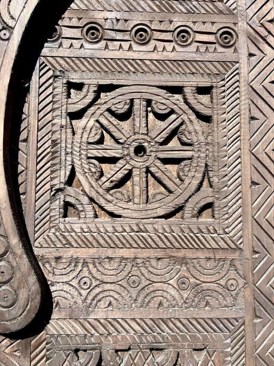 AtlasMuseCrafts vintage Moroccan double door, natural wood with intricate Moorish hand-carving and geometric patterns.