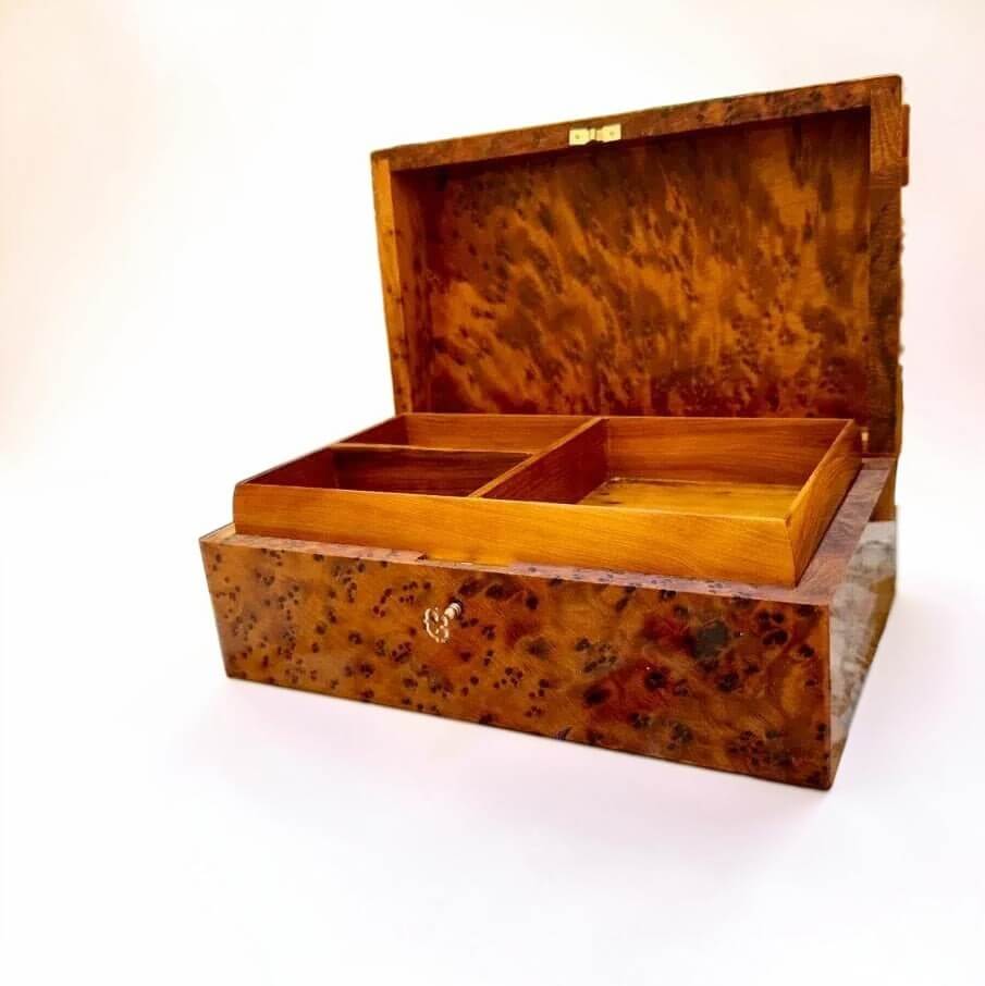 Lockable Thuya Wood Jewelry Box – Moroccan Burl with open compartments and rich burl wood grain.