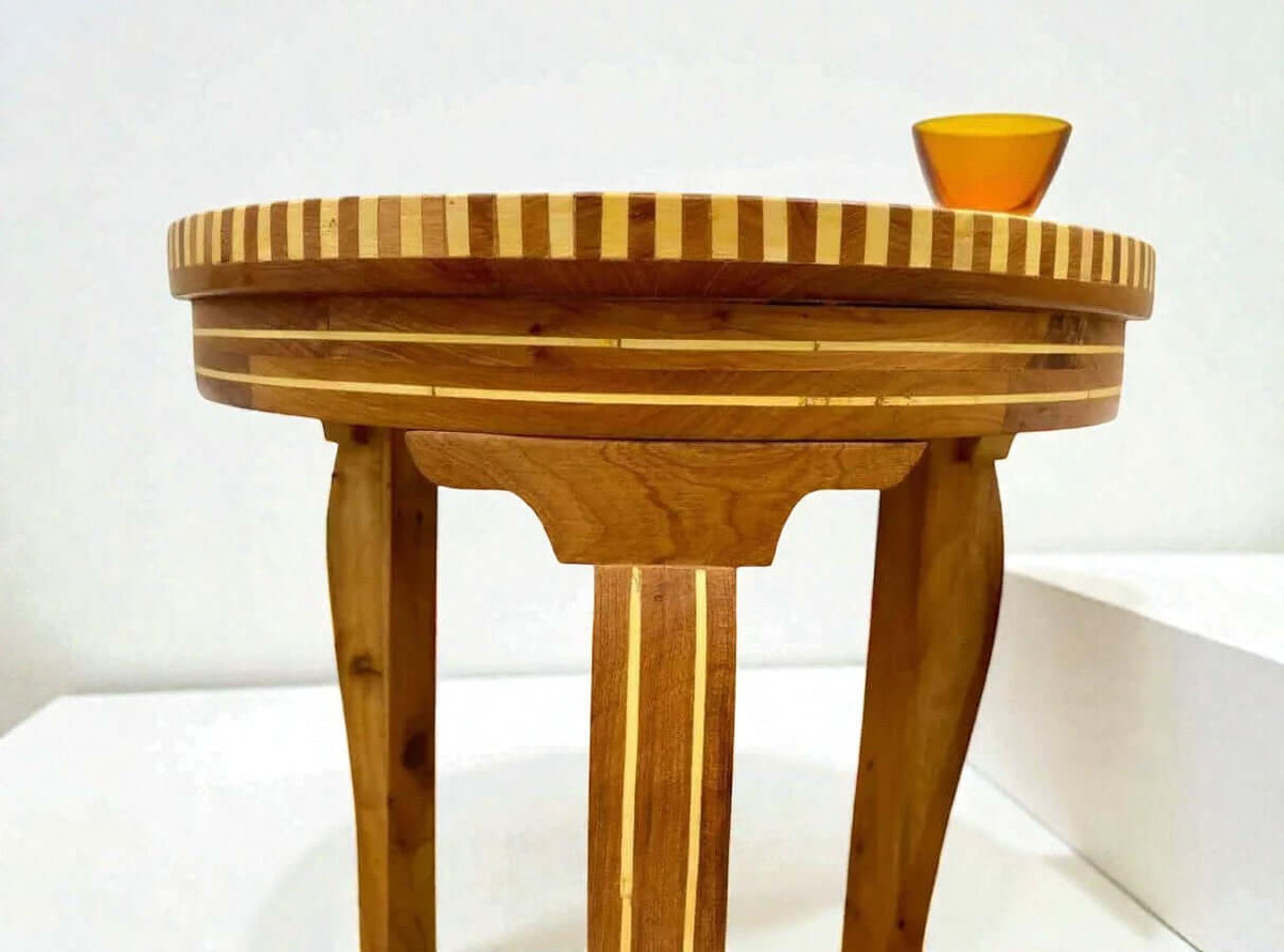 Moroccan wooden accent coffee table with curved legs