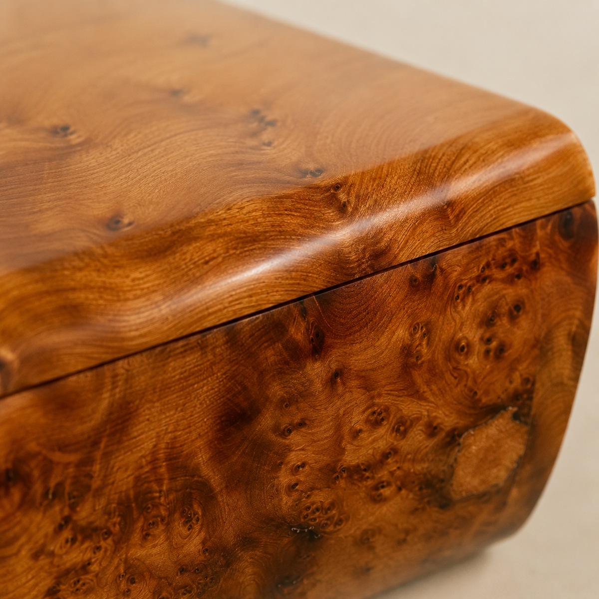Handmade Burl Wooden Keepsake Box – additional view 3