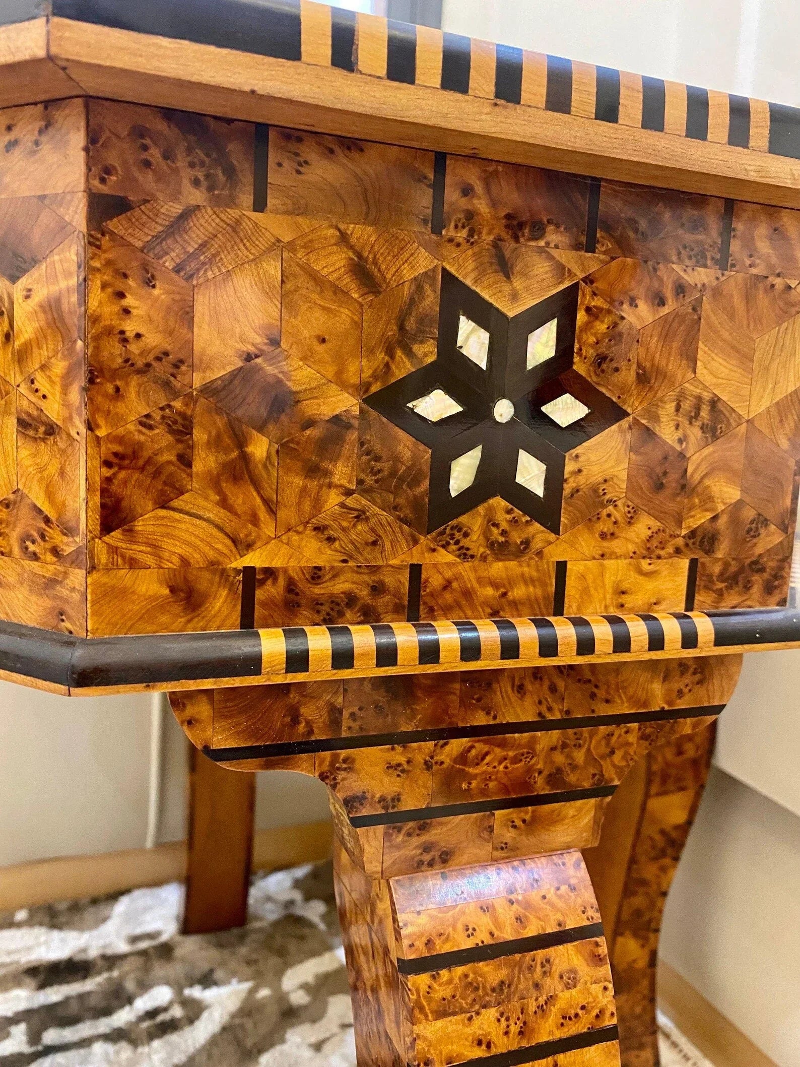 Moroccan Thuya Wood Table – Hexagonal Mosaic with Mother of Pearl Inlay - AtlasMuseCrafts