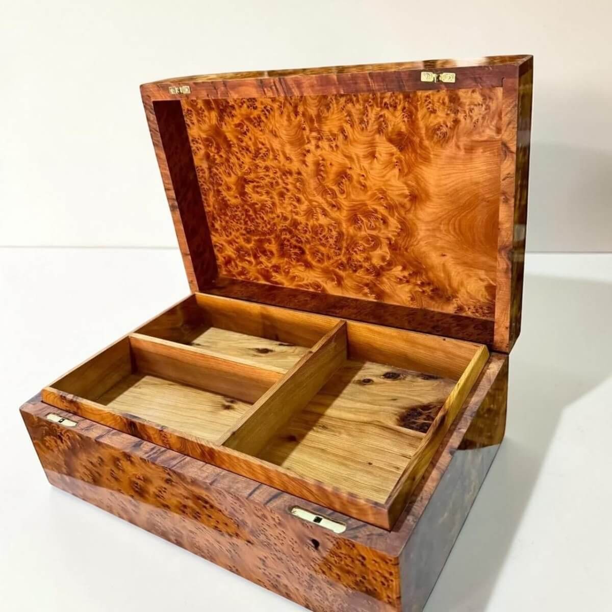 Large Jewelry Box Organizer with Lock – Moroccan Thuya, handcrafted Thuya burl wood with divided storage compartments.