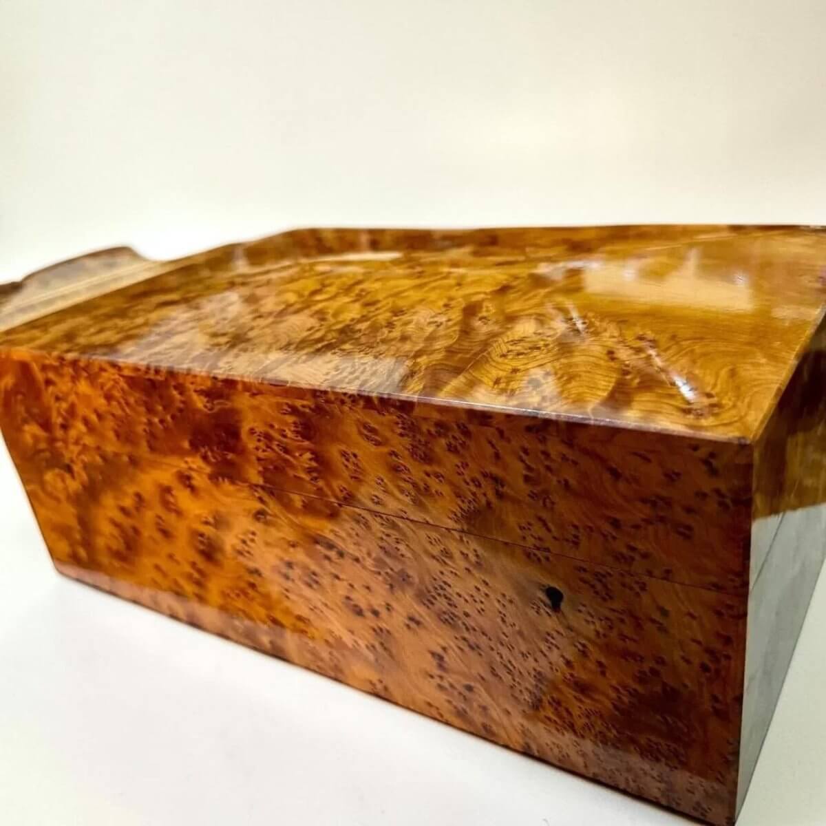 Large Jewelry Box Organizer with Lock – Moroccan Thuya, handcrafted Thuya burl wood box with polished finish.