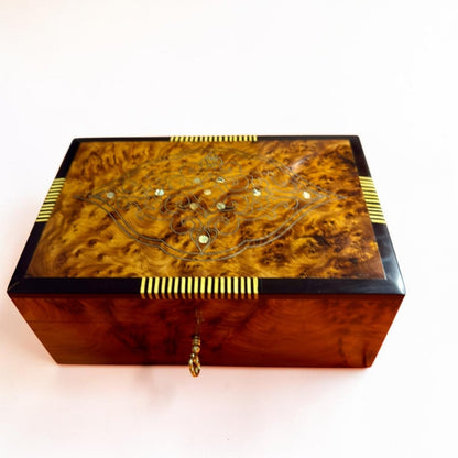 Handmade Thuya wood jewelry box with decorative inlay and brass lock