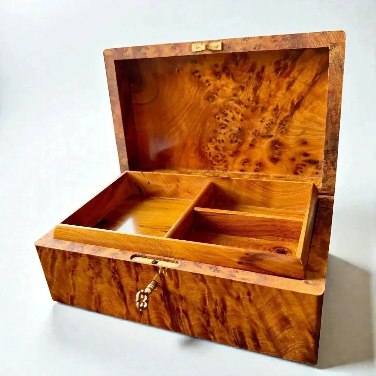 Moroccan Thuya burl wood box with polished finish for keepsake storage