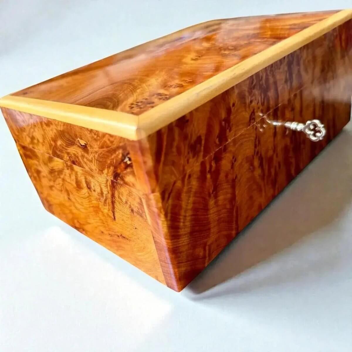 Luxury Wooden Jewelry Organizer – Moroccan Thuya Burl with lockable wooden design, handcrafted from Thuya burl wood.