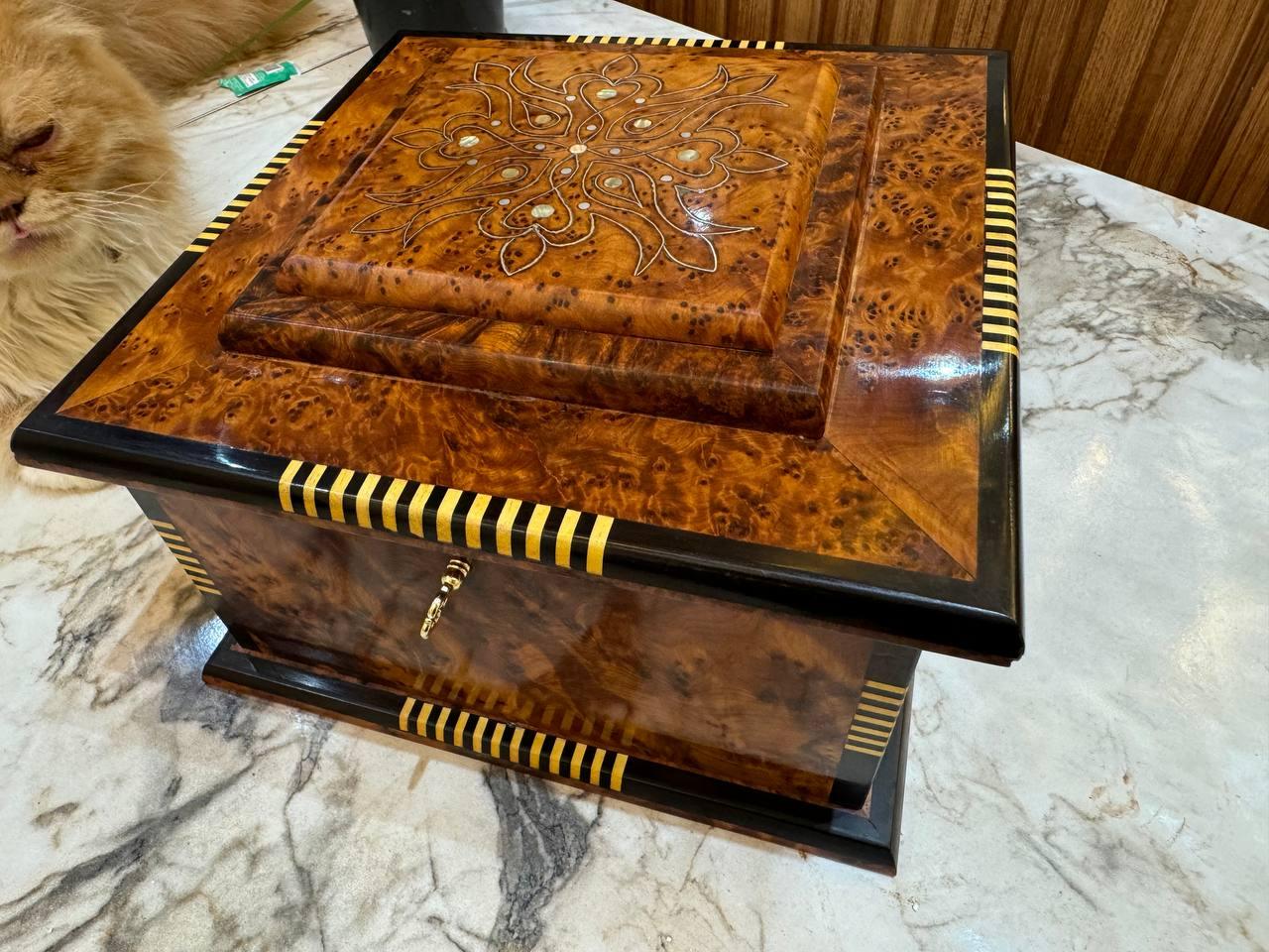 Royal Jewellery Wooden Box - AtlasMuseCrafts