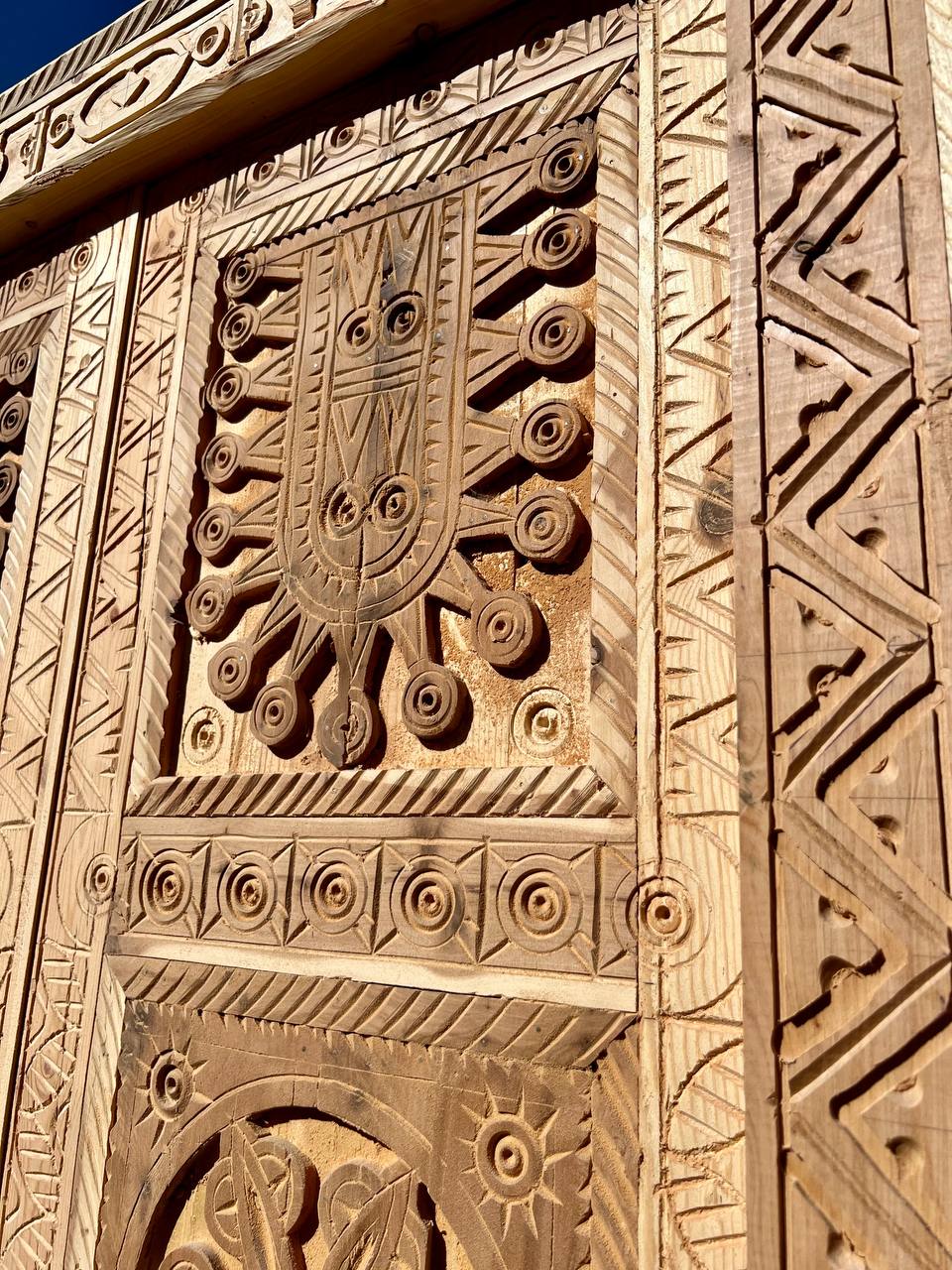 Antique Double Door - AtlasMuse