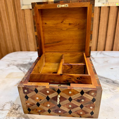 Luxury Wooden Box Organizer With Key - AtlasMuseCrafts