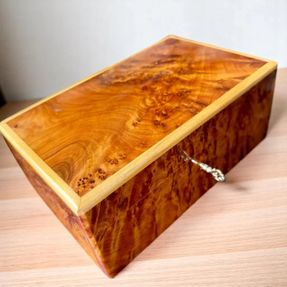Luxury Wooden Box Organizer with Key – Keepsake Thuya Gift Box - AtlasMuseCrafts