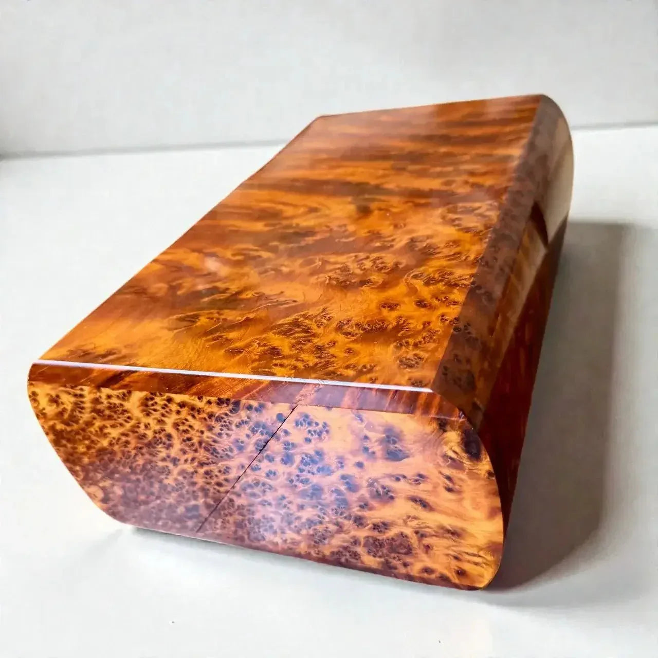 Wooden keepsake box handmade from Moroccan Thuya wood with polished burl grain