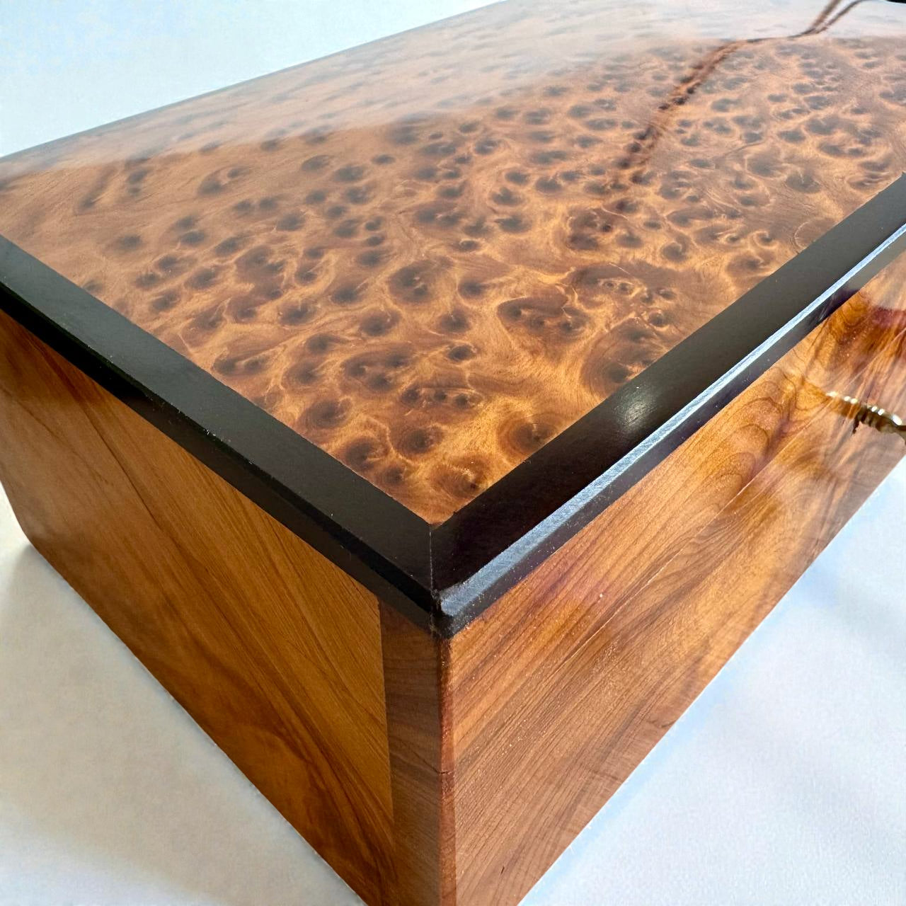 Lockable Jewelry Box