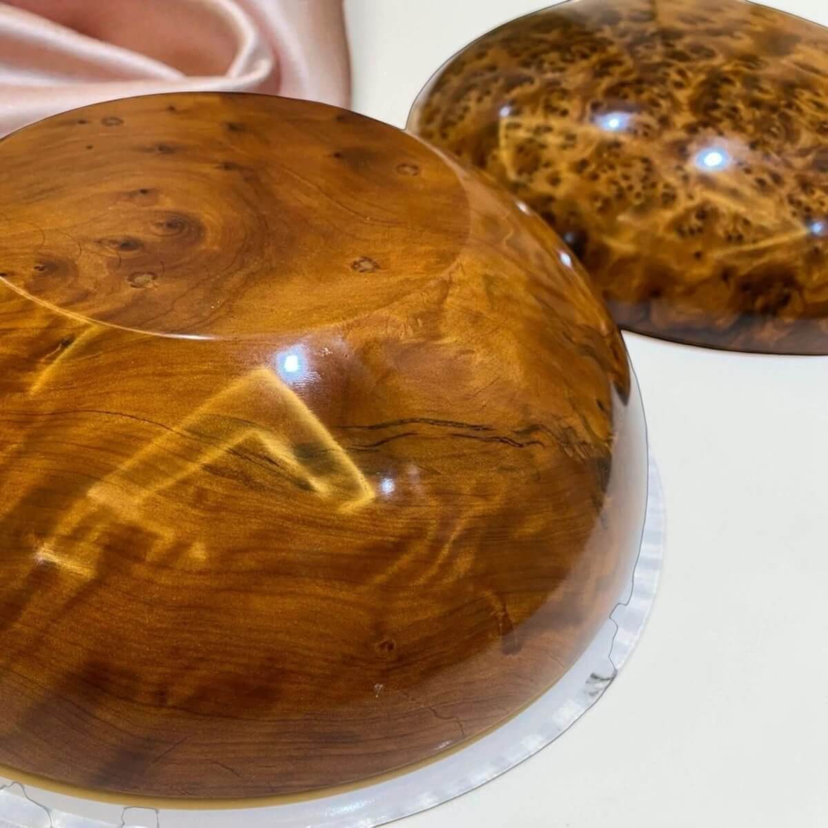 Handmade Moroccan Thuya burl wood round jewelry box organizer with a glossy finish.