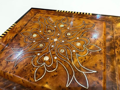 Royal Wooden Jewelry Box – Luxury Moroccan Thuya Burl Box with intricate inlaid design and polished finish.