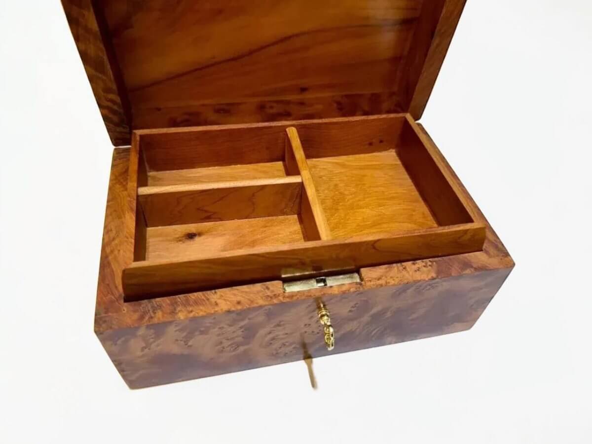 Thuya Wood Gift Box Organizer – Handmade Moroccan Keepsake Box with sections for jewelry and valuables.