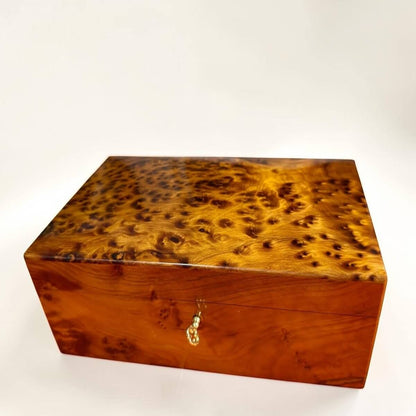 Decorative Moroccan wooden organizer with key and polished Thuya finish