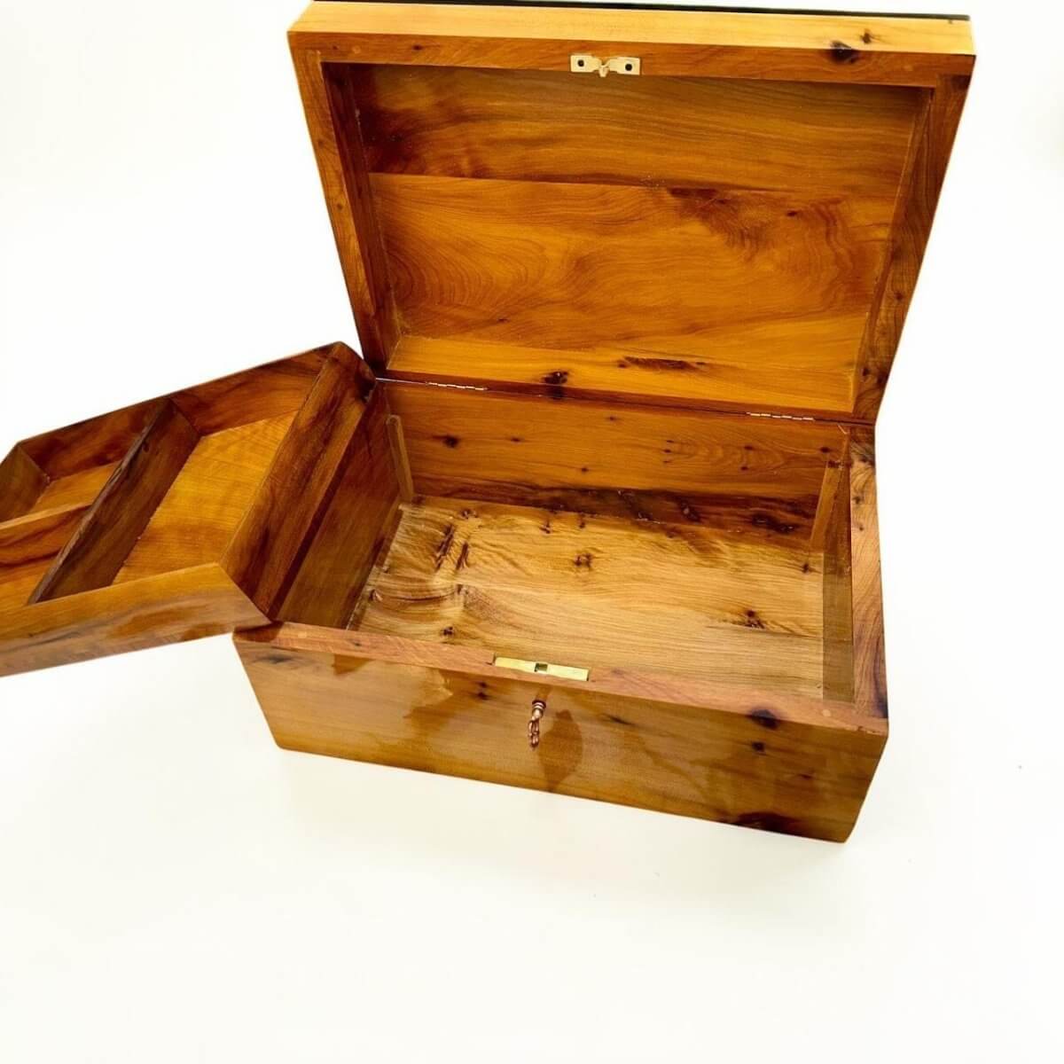 Moroccan wooden jewelry box with rich Thuya grain and polished finish