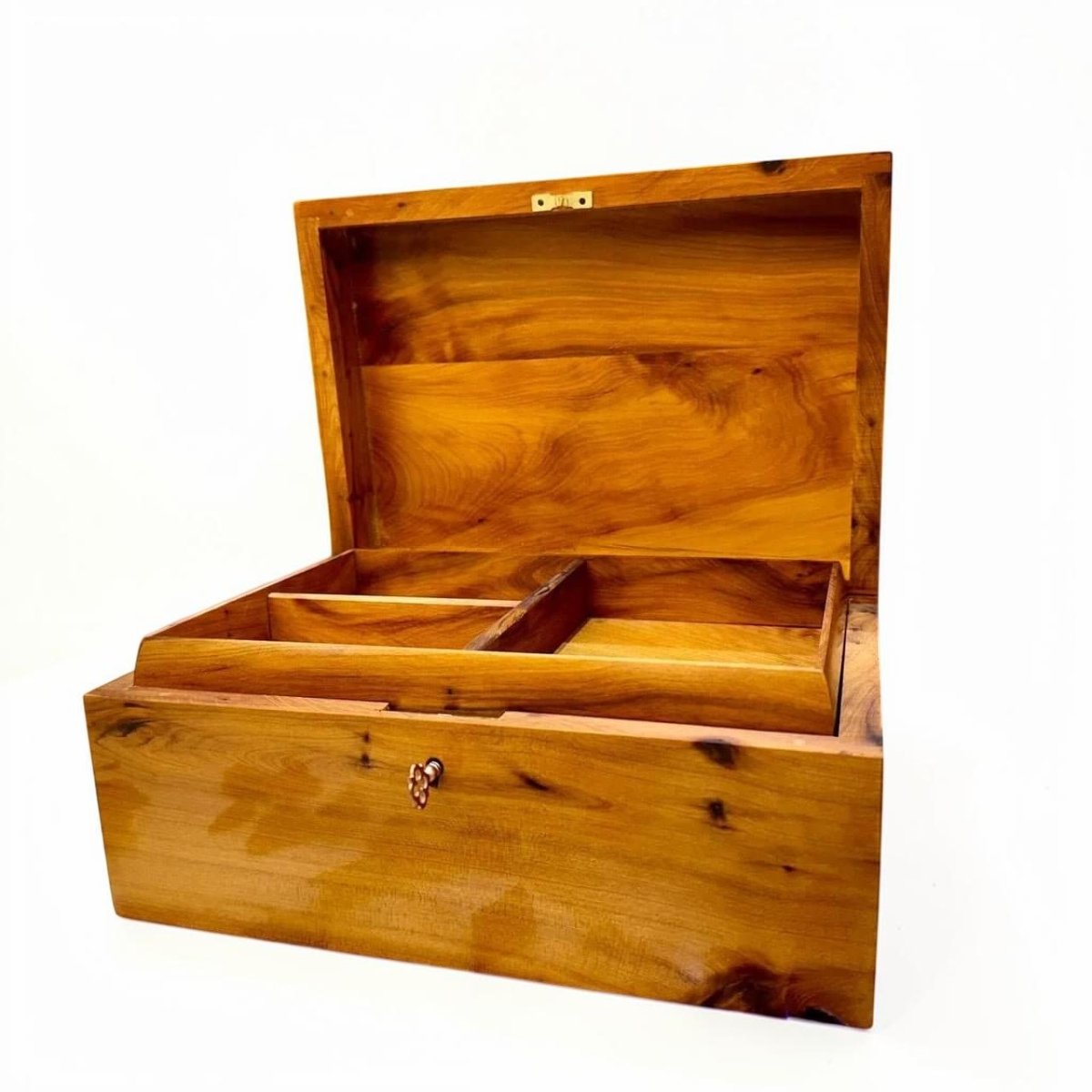 Open Thuya wood jewelry box with divided interior compartments