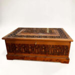 Handmade Wooden Jewelry Box – Moroccan Thuya Burl Wood Box with intricate design and polished finish.